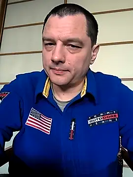 Snapshot of ExclusivePrivate chatting on January 16, 2026, 10:08 am ExclusivePrivate online show from January 16, 2026, 10:08 am