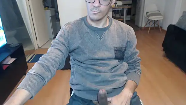 Snapshot of guachin_hunk chatting on June 28, 2026, 1:01 am guachin hunk online show from June 28, 2026, 1:01 am