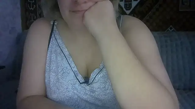 Diana Britt online show from October 21, 2025, 5:07 am