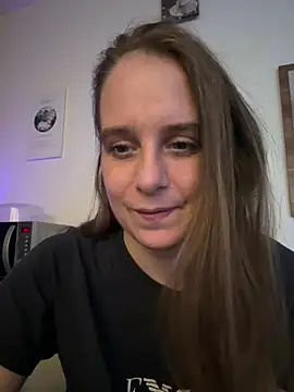 Snapshot of LadyChantale chatting on April 11, 2026, 7:45 am LadyChantale online show from April 11, 2026, 7:45 am