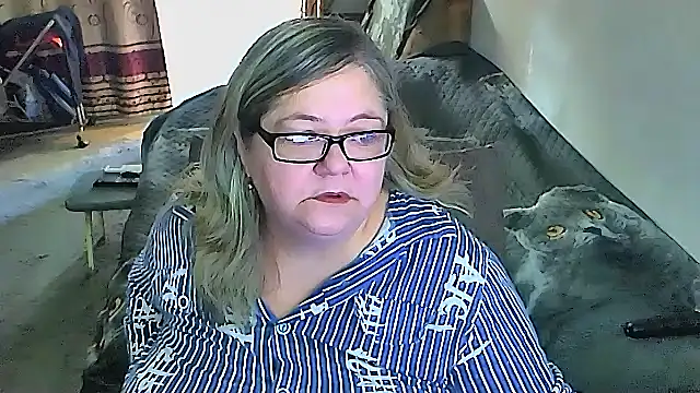 sex2 online show from November 8, 2025, 4:49 am