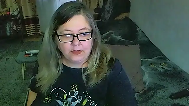 sex2 online show from April 21, 2026, 12:01 am