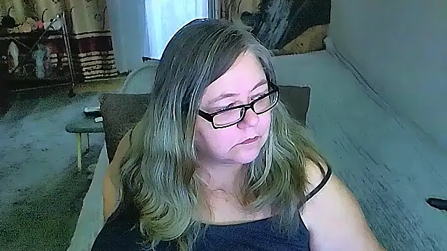 sex2 online show from May 24, 2026, 12:32 am