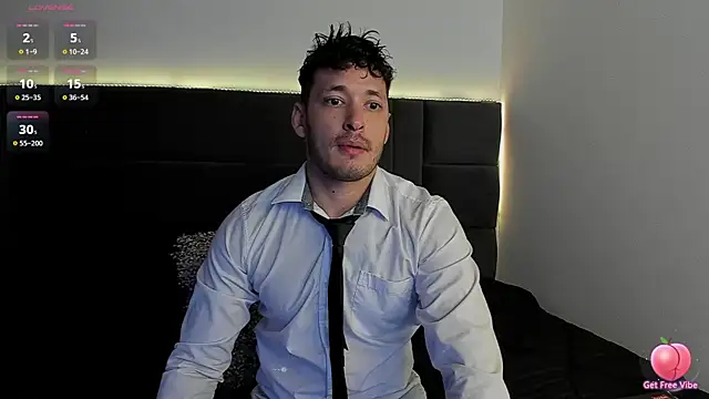 Snapshot of alejandro__2 chatting on September 29, 2025, 4:12 pm alejandro 2 online show from September 29, 2025, 4:12 pm