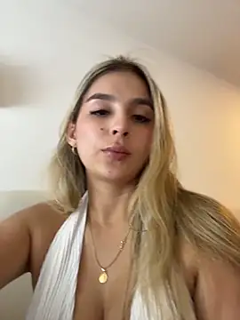 oriana zoeee online show from May 30, 2026, 12:17 am