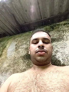 Snapshot of vishnuvinod_india chatting on September 8, 2025, 6:18 pm vishnuvinod india online show from September 8, 2025, 6:18 pm