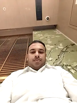 Snapshot of vishnuvinod_india chatting on January 17, 2026, 1:04 pm vishnuvinod india online show from January 17, 2026, 1:04 pm