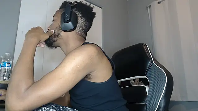 Snapshot of ChrisVacher chatting on December 23, 2024, 11:57 am ChrisVacher online show from December 23, 2024, 11:57 am