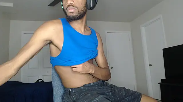 Snapshot of ChrisVacher chatting on November 3, 2025, 10:13 pm ChrisVacher online show from November 3, 2025, 10:13 pm