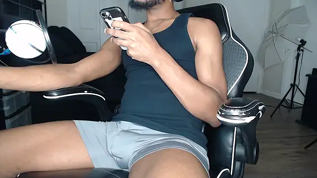 Snapshot of ChrisVacher chatting on February 14, 2026, 6:46 am ChrisVacher online show from February 14, 2026, 6:46 am