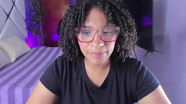 Snapshot of DannaBerry chatting on September 16, 2025, 3:13 pm DannaBerry online show from September 16, 2025, 3:13 pm