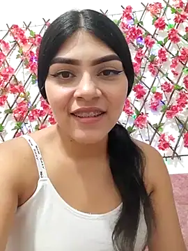 Snapshot of Chantalle_Hot20 chatting on February 15, 2025, 9:28 pm Chantalle Hot20 online show from February 15, 2025, 9:28 pm