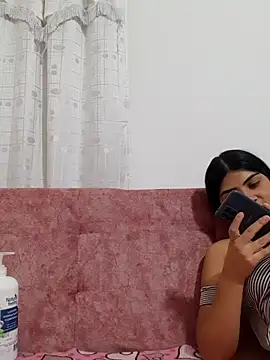 Snapshot of Chantalle_Hot20 chatting on February 24, 2025, 3:20 pm Chantalle Hot20 online show from February 24, 2025, 3:20 pm