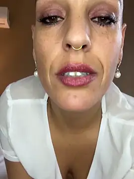 emprexkala online show from November 18, 2025, 7:11 am