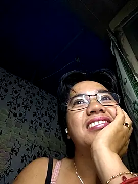 lovely samxxx24 online show from September 17, 2025, 8:33 pm