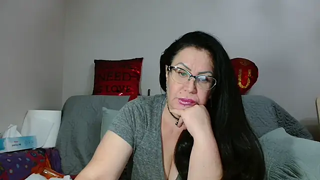 x  KHALEESI  x online show from September 25, 2025, 8:48 pm