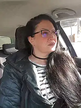 x  KHALEESI  x online show from February 14, 2026, 10:59 am