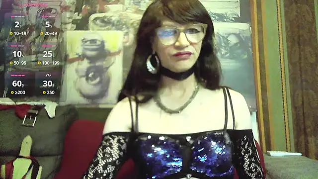 Snapshot of TheBlackWtch chatting on October 7, 2025, 3:57 pm TheBlackWtch online show from October 7, 2025, 3:57 pm