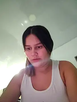 sweet lucia online show from November 10, 2025, 10:26 pm