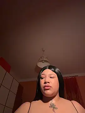 Snapshot of IamSashaLuv chatting on February 8, 2026, 5:38 am IamSashaLuv online show from February 8, 2026, 5:38 am