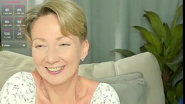AkexandraFix online show from July 7, 2026, 1:58 pm
