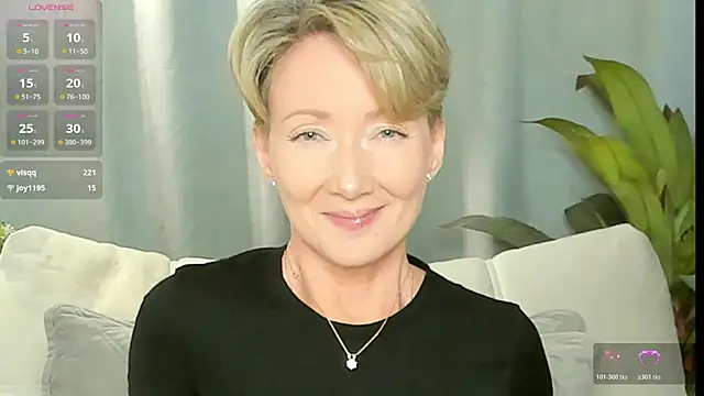AkexandraFix online show from July 14, 2026, 1:50 pm