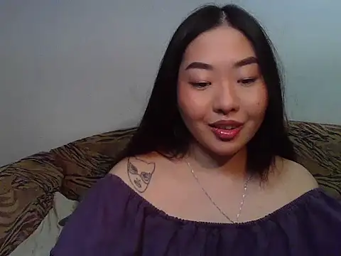 Snapshot of Aleksa_Blackdream chatting on May 21, 2026, 7:44 pm Aleksa Blackdream online show from May 21, 2026, 7:44 pm