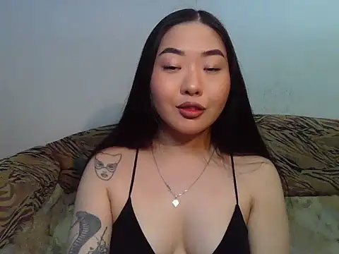 Snapshot of Aleksa_Blackdream chatting on April 17, 2026, 9:45 am Aleksa Blackdream online show from April 17, 2026, 9:45 am