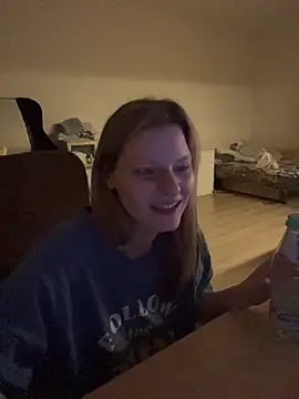 MaryHiggins online show from March 4, 2026, 6:04 pm