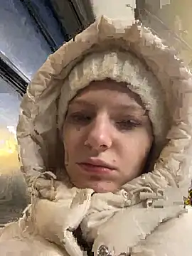 MaryHiggins online show from November 15, 2025, 2:10 pm