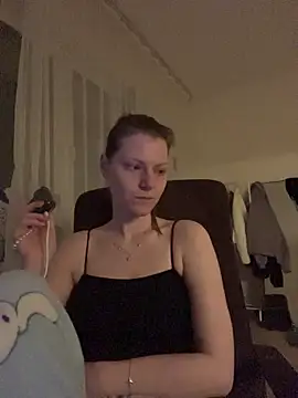 MaryHiggins online show from March 22, 2026, 9:27 pm