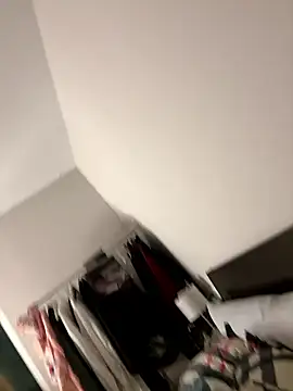 Snapshot of B_Ratz chatting on January 11, 2026, 9:11 pm B Ratz online show from January 11, 2026, 9:11 pm