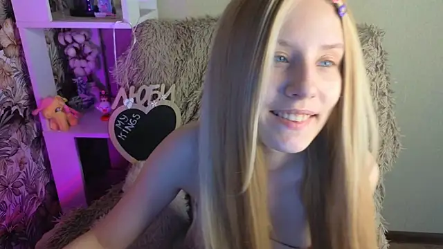 Snapshot of sarakaell chatting on June 25, 2026, 1:58 am sarakaell online show from June 25, 2026, 1:58 am