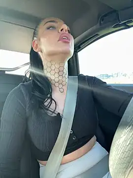 LexiCoco online show from March 20, 2025, 3:14 pm