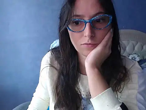 Snapshot of LisaAngel23 chatting on October 9, 2025, 9:21 am LisaAngel23 online show from October 9, 2025, 9:21 am