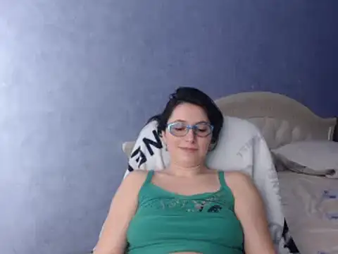 Snapshot of LisaAngel23 chatting on March 14, 2025, 4:19 pm LisaAngel23 online show from March 14, 2025, 4:19 pm