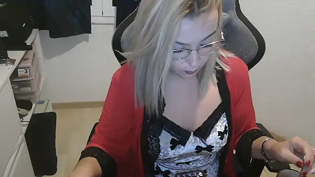 bekka   online show from November 26, 2025, 7:03 pm