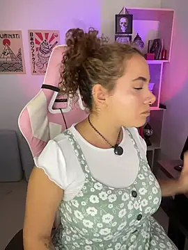 Emma Wish online show from May 15, 2026, 4:16 pm