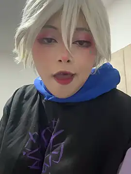 seraphine23 online show from February 26, 2025, 3:14 am