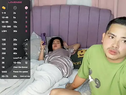 MoaningKylie online show from February 26, 2026, 2:44 am