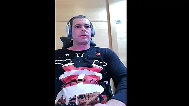 pablodavid15 online show from November 29, 2025, 6:02 am