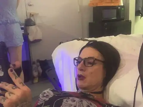 Snapshot of DreamGurlDaisy@xh chatting on February 16, 2026, 8:57 am DreamGurlDaisyxh online show from February 16, 2026, 8:57 am