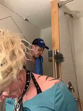 Snapshot of DreamGurlDaisy@xh chatting on February 12, 2025, 1:52 am DreamGurlDaisyxh online show from February 12, 2025, 1:52 am