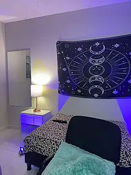 Snapshot of Melhope chatting on April 10, 2026, 4:36 pm Melhope online show from April 10, 2026, 4:36 pm