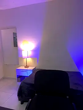 Melhope online show from October 25, 2025, 8:09 pm