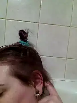 Snapshot of Randomness440 chatting on March 5, 2026, 5:26 am Randomness440 online show from March 5, 2026, 5:26 am