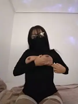 Snapshot of sarahvergen chatting on February 15, 2026, 7:02 pm sarahvergen online show from February 15, 2026, 7:02 pm