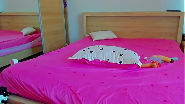 Jesssicajesss14 online show from March 10, 2026, 8:40 am