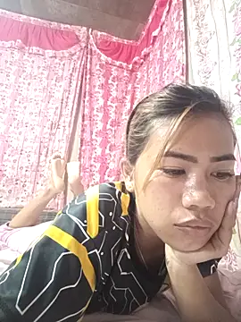 Snapshot of Cutie_body11 chatting on March 12, 2025, 1:47 am Cutie body11 online show from March 12, 2025, 1:47 am