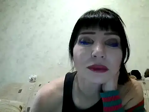 Snapshot of JeaneDavis chatting on April 7, 2026, 12:40 pm JeaneDavis online show from April 7, 2026, 12:40 pm